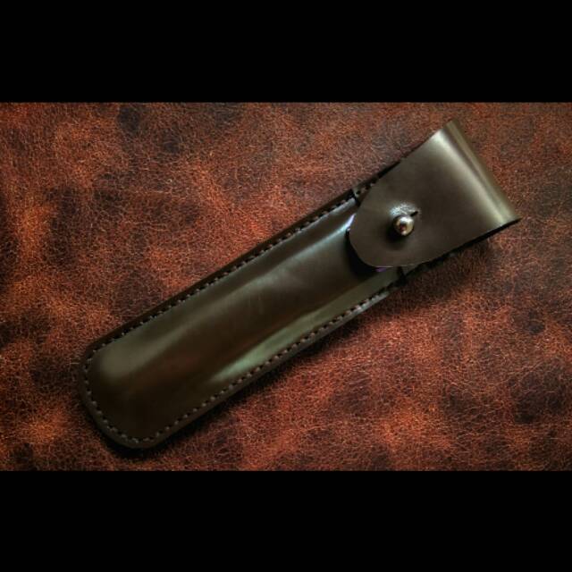 

Tempat Pensil bahan kulit sapi asli free gravir nama - warna coklat tua