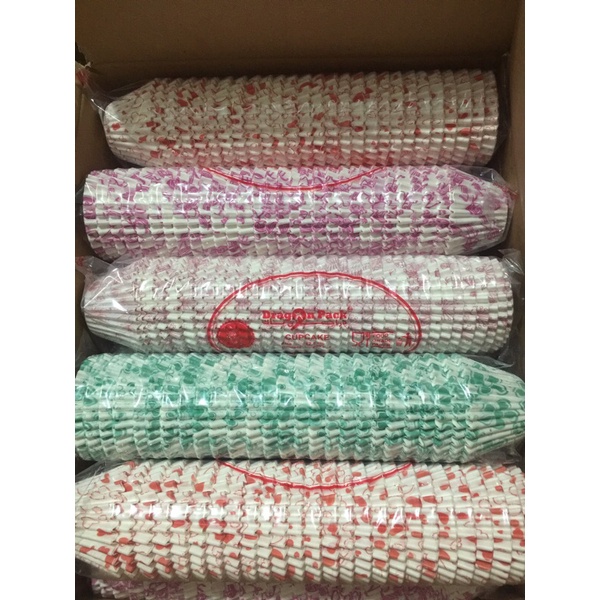 Cake cases 125mm base 37mm (isi 500 pcs) Bolu Kukus kertas kue case motif