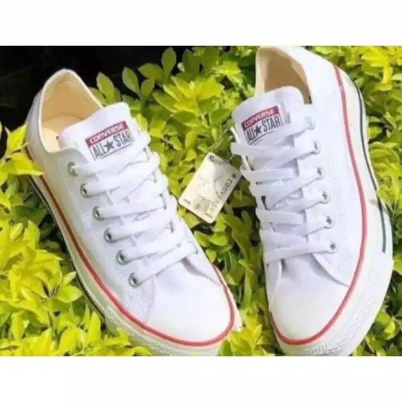 SEPATU CONVERSE ALL STAR CHUCK TAYLOR PUTIH WANITA DAN PRIA