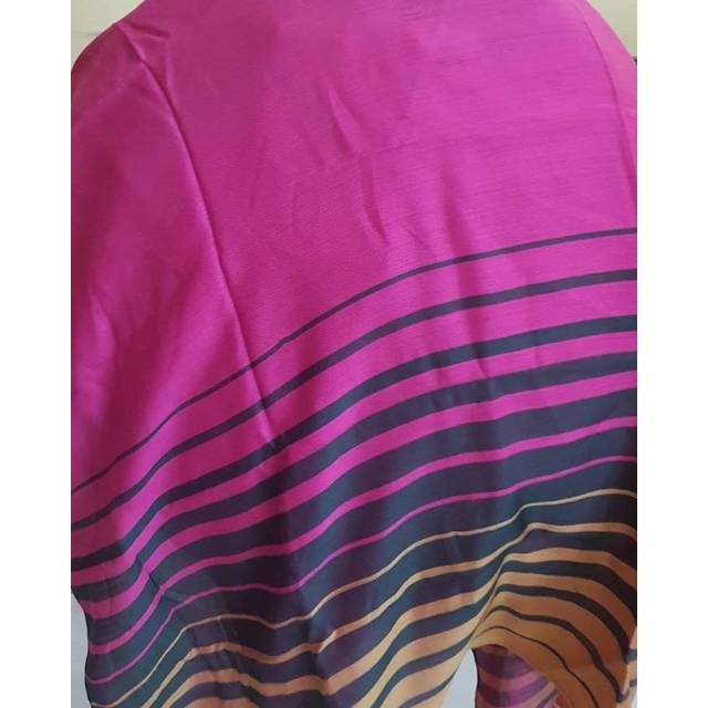 Preloved Kerudung segi empat merk butik shafira ( original )