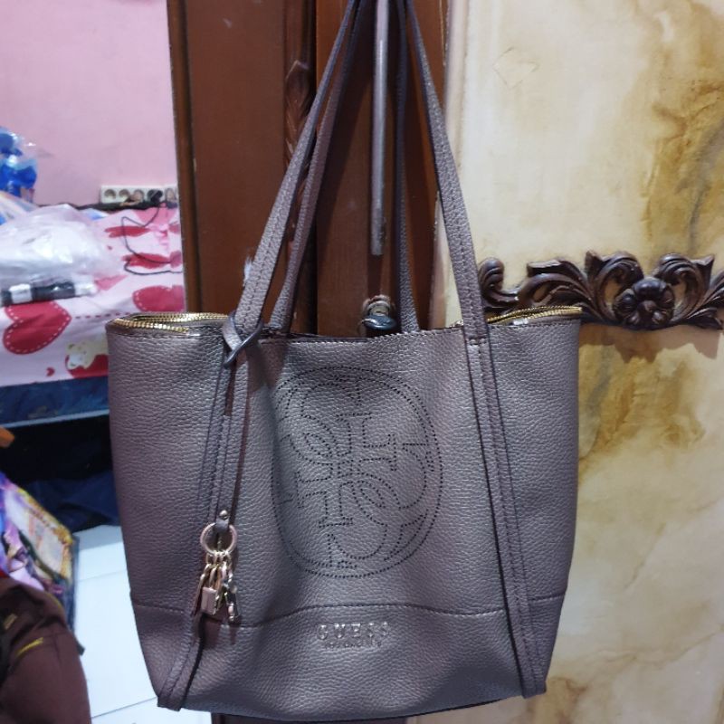 Guess Heidi Tas Tote Bag Preloved