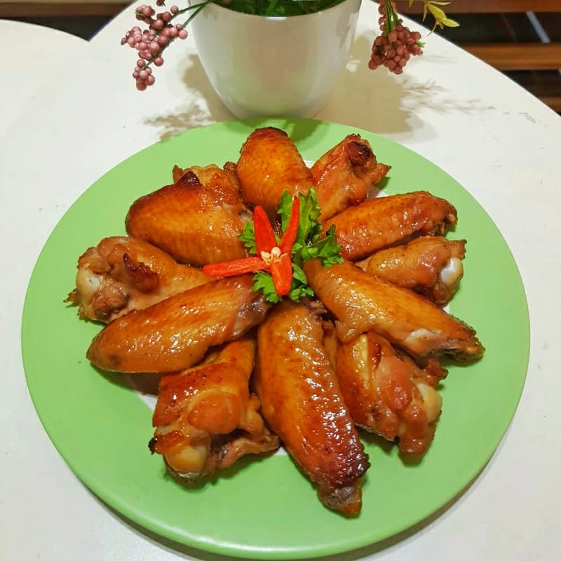 

Chicken Wing Kemasan Besar Siap Makan 320 gram isi 12 potong