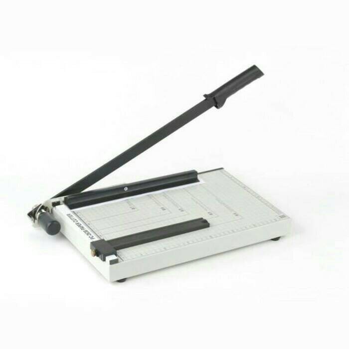 

Gilaa!!! Paper Cutter F4(Folio)/Alat Potong Kertas Joyko Berkualitas