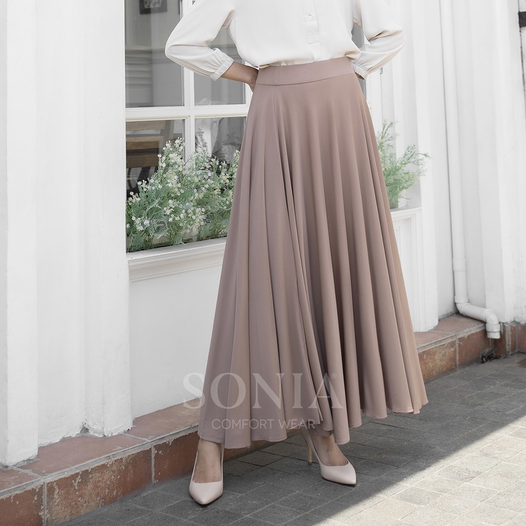 

Anya Skirt / Rok Maxi Panjang / Long Circle Skirt by SONIA / R7007