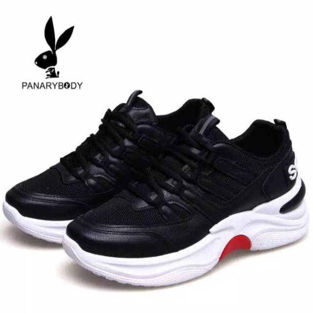 Sepatu sneakers wanita model sepatu sport hitam