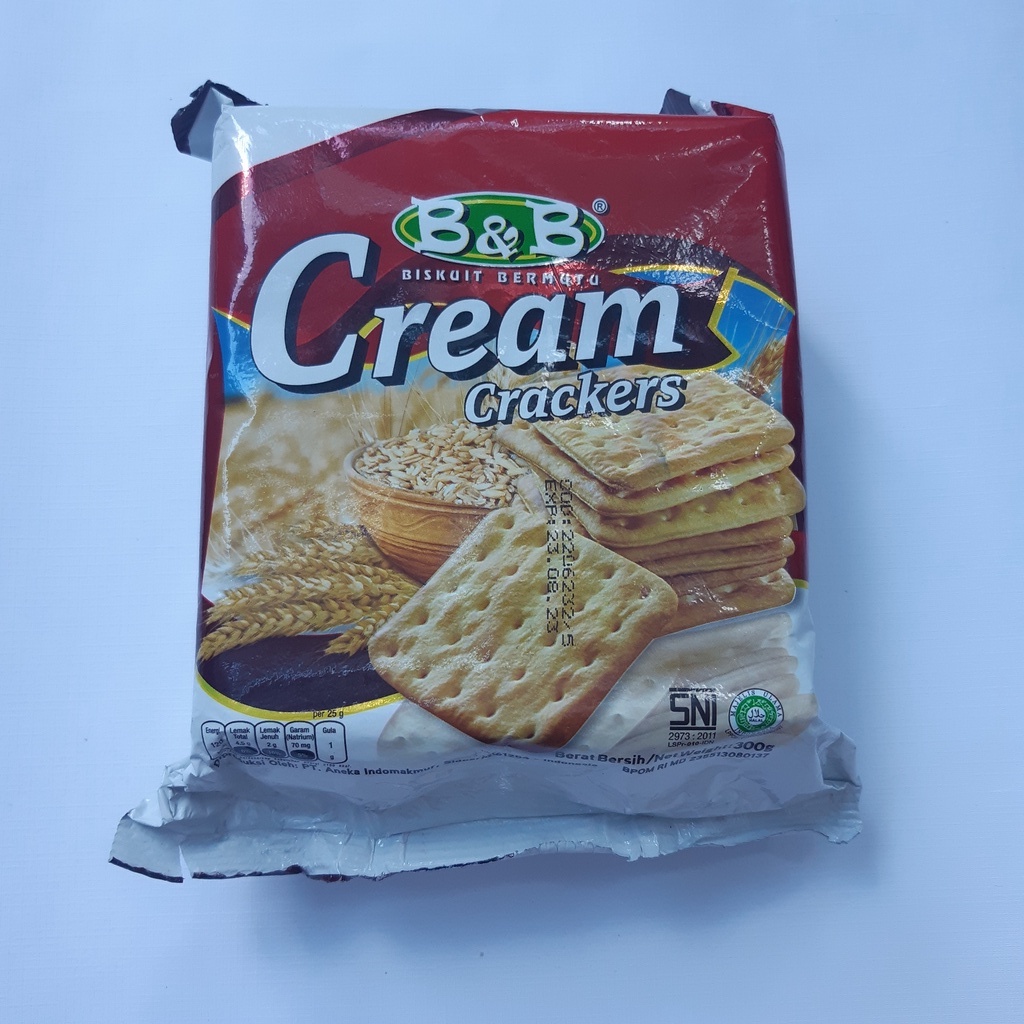 

B&B Cream Crackers 300gr | biskuit gandum