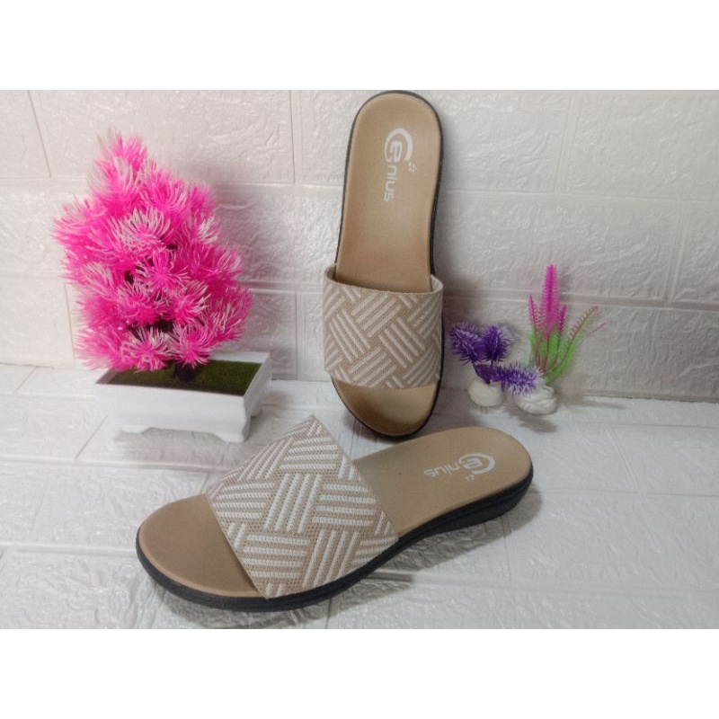 SANDAL WANITA SELOP RAJUT import/ sandal kekinian(free sovenir centong plastik nasi)