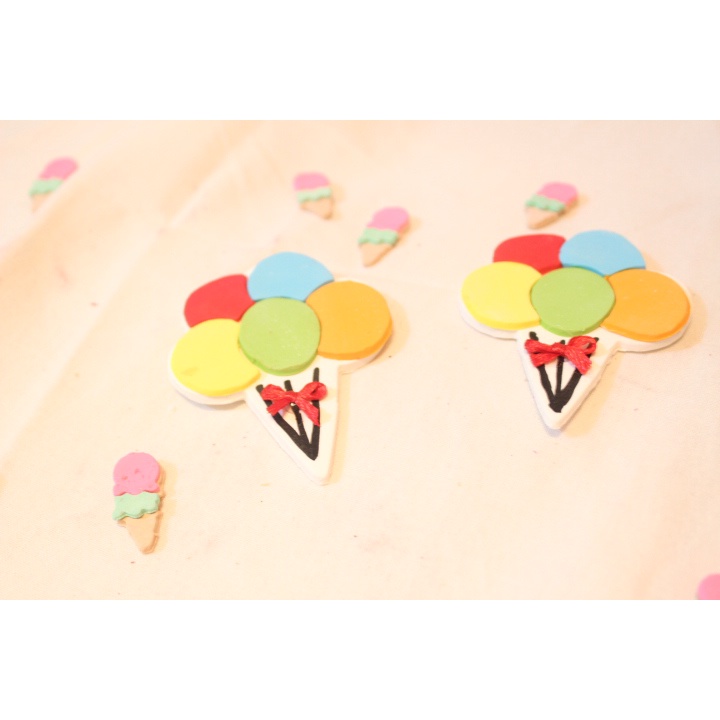 

Gumpaste balon5 warna isi 4 pcs