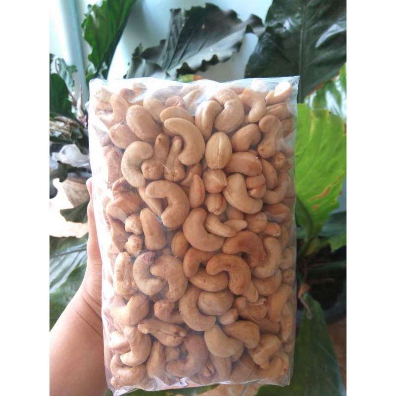 

Kacang Mete Super Premium Panggang Oven Roasted 1 Kg