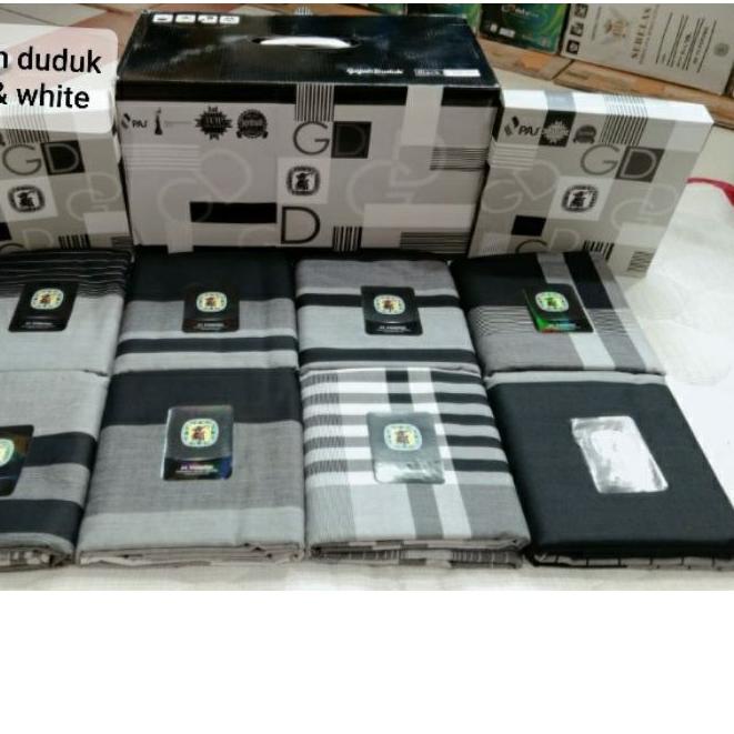 ➪ SARUNG GAJAH DUDUK BLACK & WHITE ✯