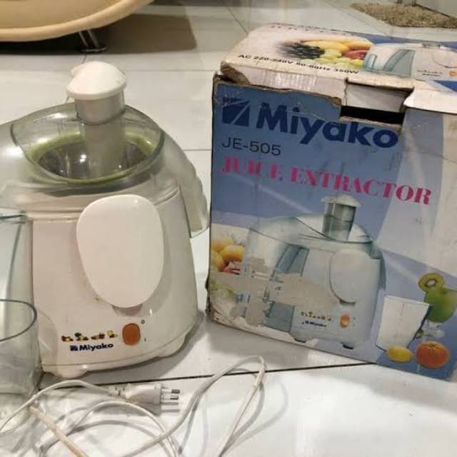 JUICER MIYAKO JE 505