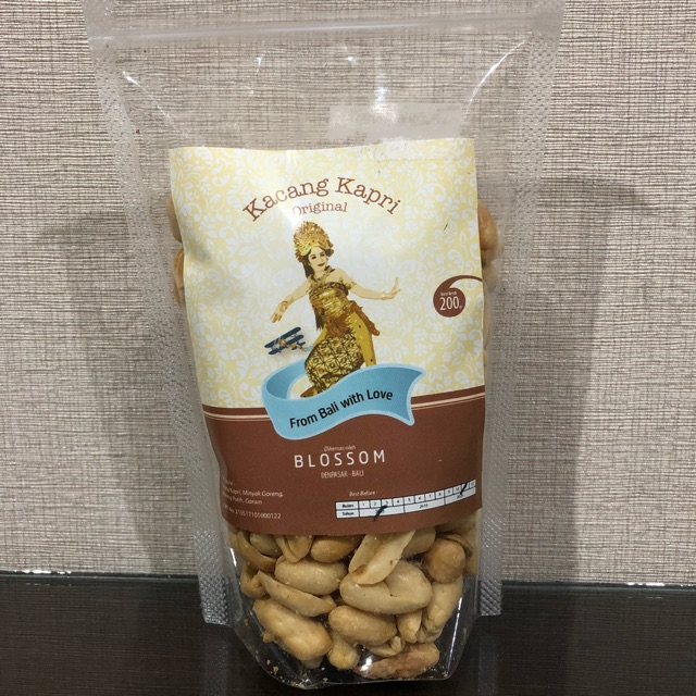 

Kacang Kapri BLOSSOM Khas Bali - 2 varian rasa