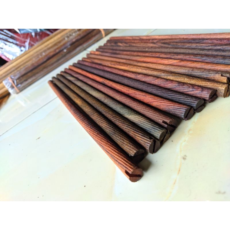 Tangkringan Burung Lovebird Ulir Kayu Sonokeling Super Grade A