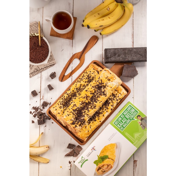 

MALANG STRUDEL Choco Banana atau Pisang Coklat Oleh Oleh Khas Malang