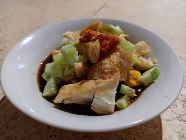 

Pempek Palembang Kapal Selam
