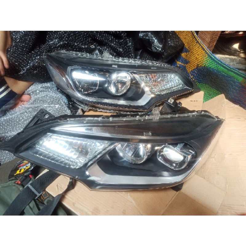 Lampu depan headlamp Jazz RS GK5 2015 2016 2017