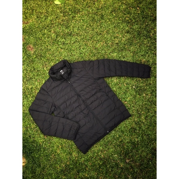 Jaket pria bulu angsa uniqlo musim dingin thrift
