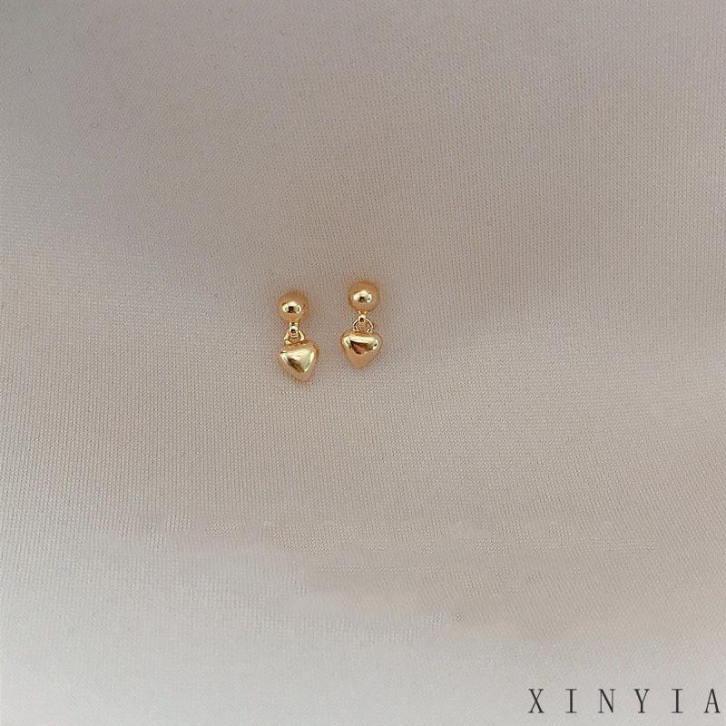 【Bayar di tempat】Hati Anting Exquisite Small Earrings Set One Week Fashion Ear Jewelry Simple Accessories Gifts