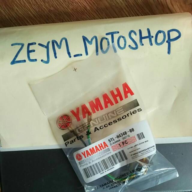 Fiting Lampu Depan Socket Mio Sporty Lama Old Soul New Jupiter MX Z Vega F1ZR Fino 5TL  (A)