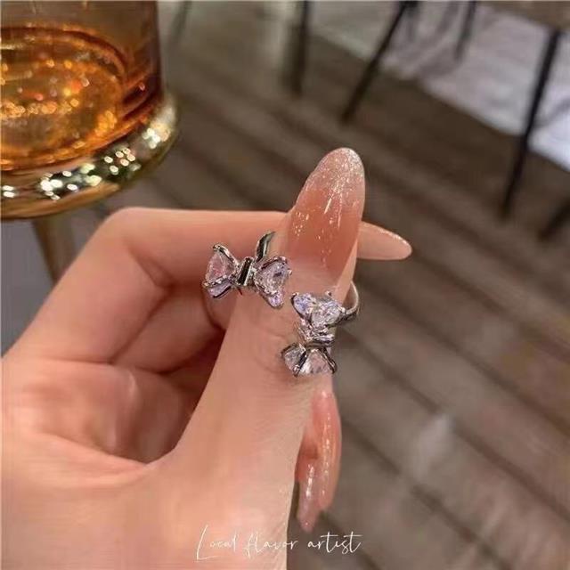 Xiaohongshu gaya yang sama Putri Elegan Butterfly zircon mengkilap terbuka cincin ins dingin special