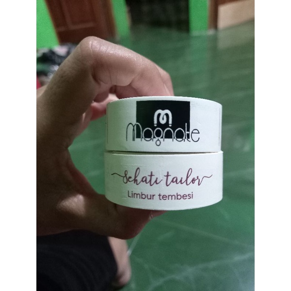 

LABEL BAJU TAFETA