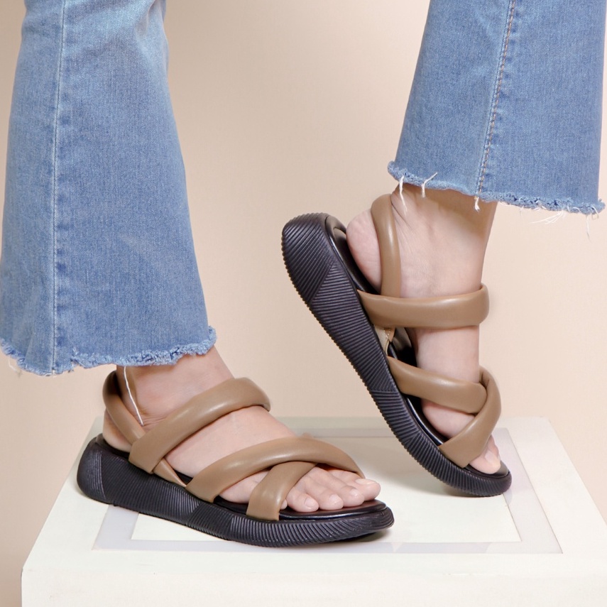LAPEPA YUK - Sepatu Sandal Wanita Wedges VIVIAN ALL COLOR Model Silang dua Tali Strap Belakang Hak Tinggi Sole 3 cm Spatu Sendal Gunung Cewek  Size 36 37 38 39 40 41 Warna Hitam Black Kekinian Premium Terbaru Shoes Ori Original Mall Official Store Promo