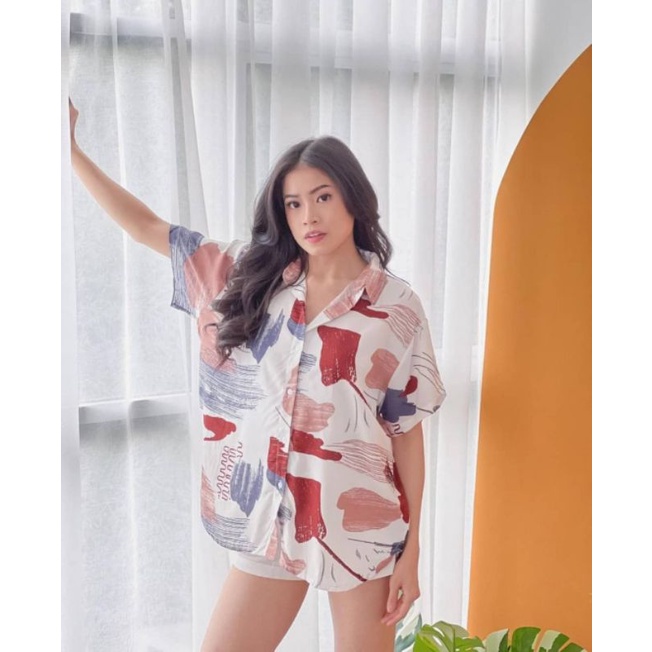 UTARI SHIRT - KEMEJA WANITA TANGAN PENDEK