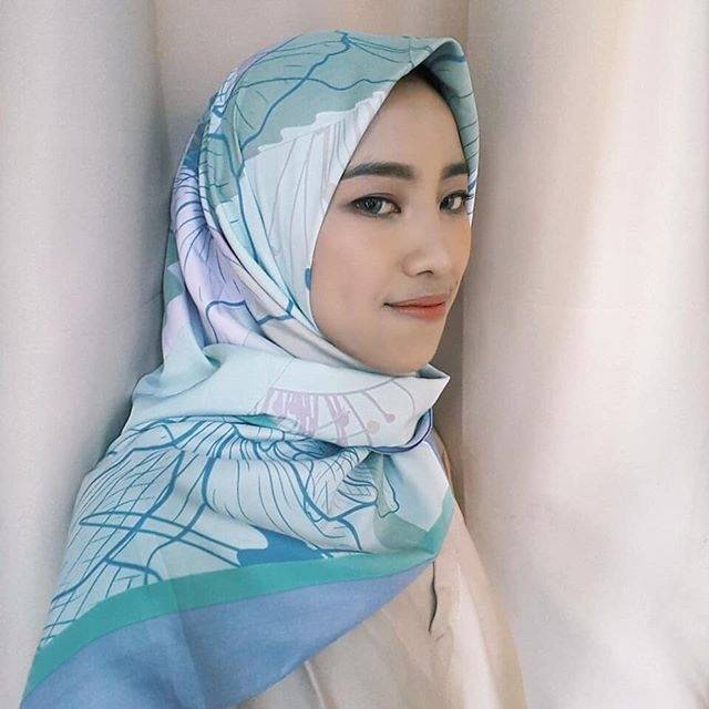 Hijab Dafanya