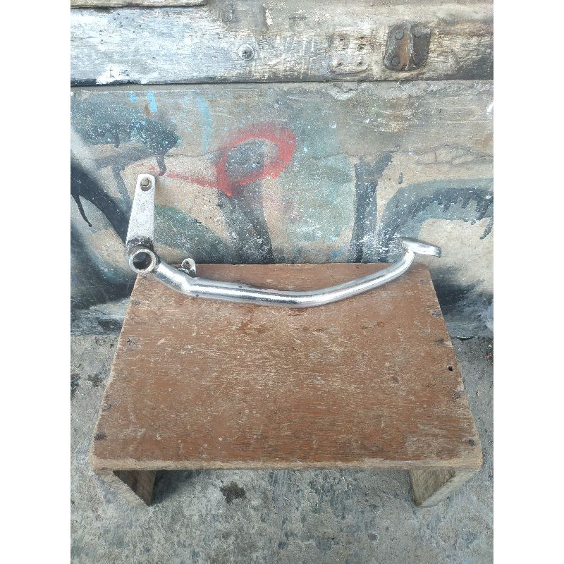Pedal rem belakang Honda CB 100 CB 125 ORIGINAL