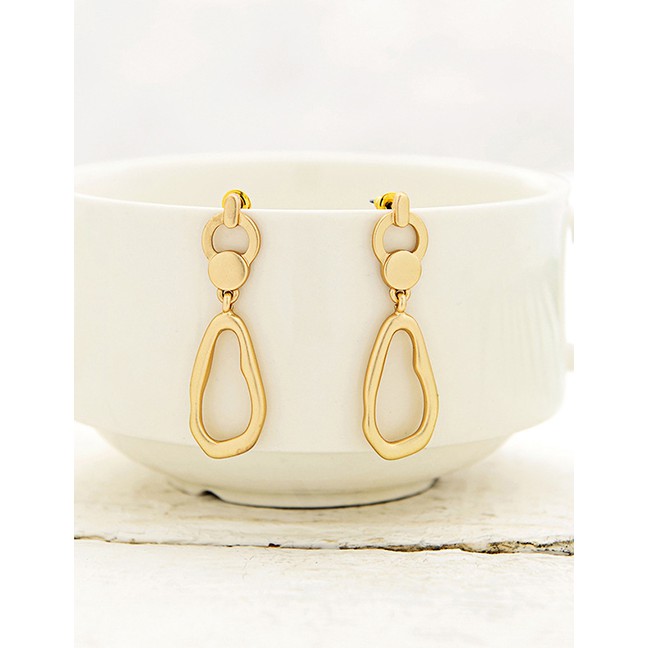 LRC Anting Tusuk Fashion Gold Alloy Earrings F46837