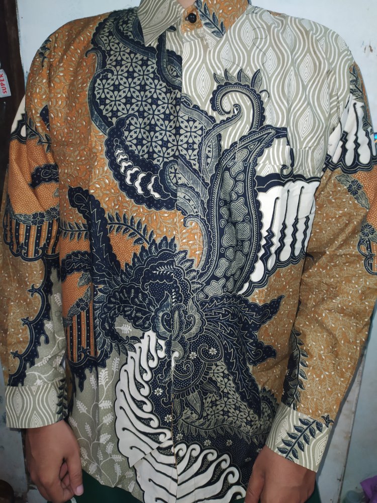 Giyandra Coklat Kemeja Batik Solo Full Furing Katun Halus Sragenan