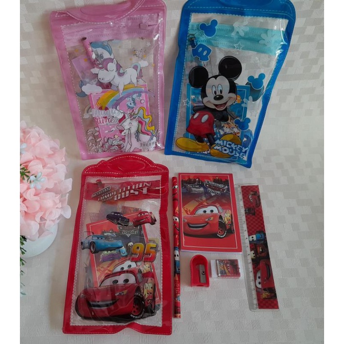 

STUDY SET - STATIONERY SET - SOUVENIR ULANG TAHUN / Set Lengkap Alat Tulis Lucu / Totebag Alat Tulis Anak