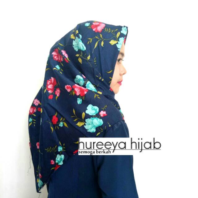 Flower square hijab