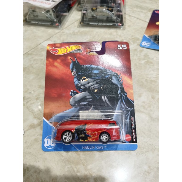 Hot Wheels DC Batman Haulin Gas Red HotWheels Premium