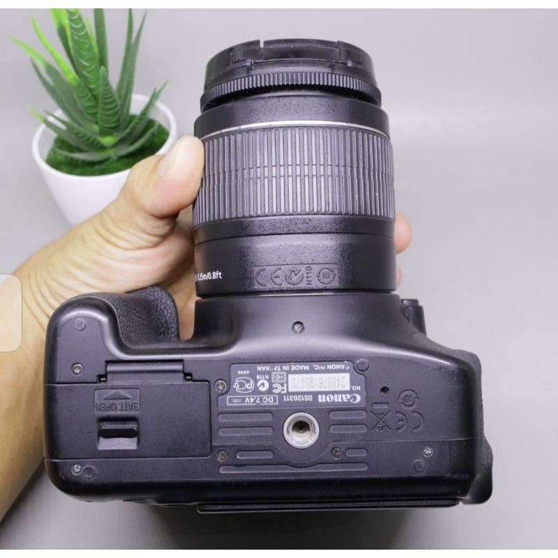 Kamera Canon 600D + Lensa Kit 18-55MM + Memori 16Gb SDHC+ Tas+Garansi Toko-2