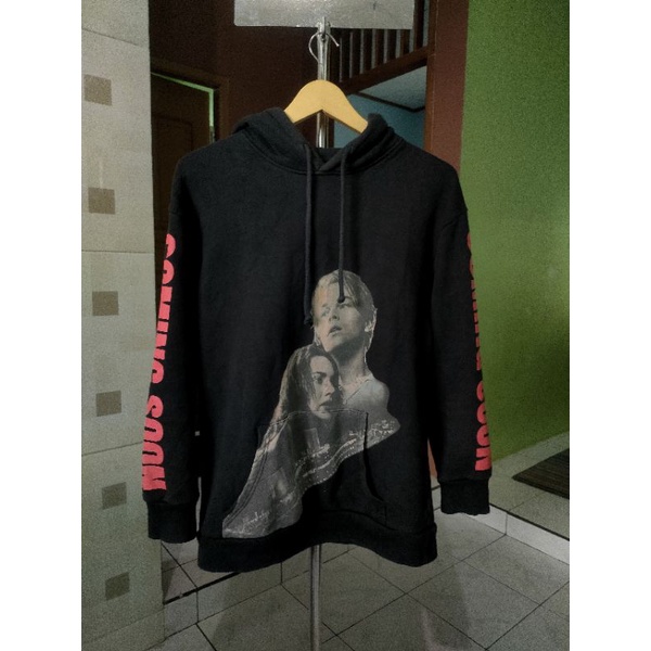 Vetements Titanic Hoodie Second Preloved