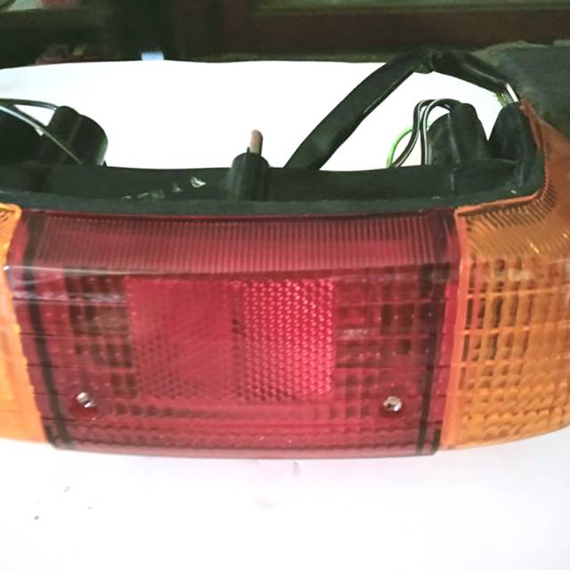 Stoplamp lampu rem belakang Suzuki Bravo RC80 RC100 ori