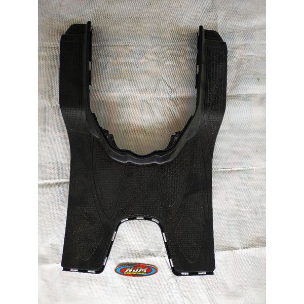 COVER BODI KASAR DEK BAWAH LANTAI PIJAKAN BEAT KARBU