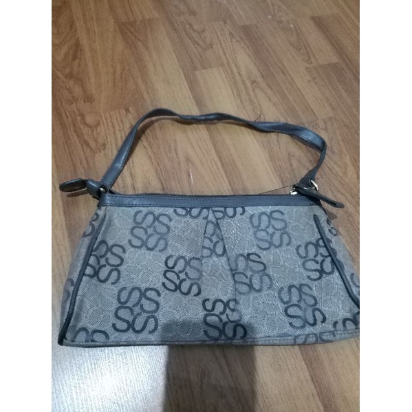 Sisley hand bag preloved (nett)