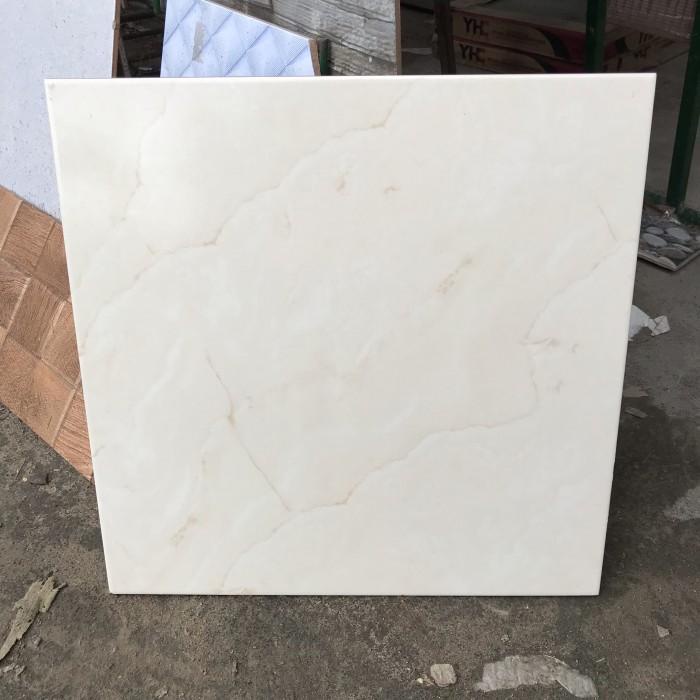 Lukisan | Keramik Lantai Putih Motif 40X40 / Keramik Ruangan/Keramik Kamar Tidur