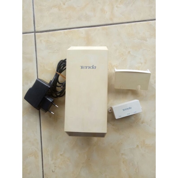 Tenda 01 outdoor 500m bekas