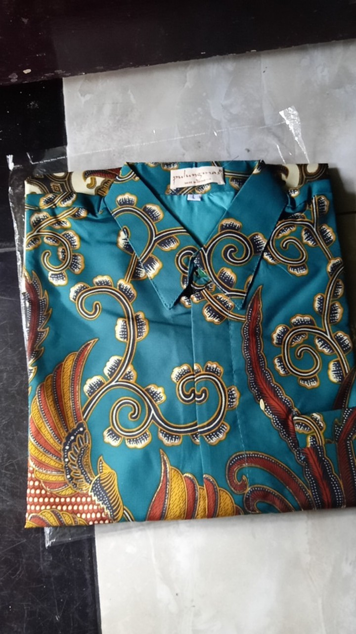 Kemeja Batik Semi Sutra