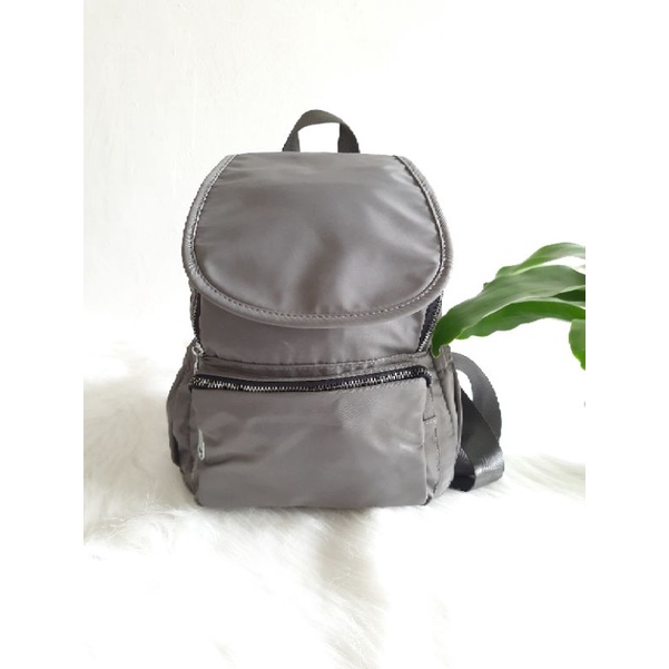 Tas wanita model ransel/backpack no brand import Korea preloved