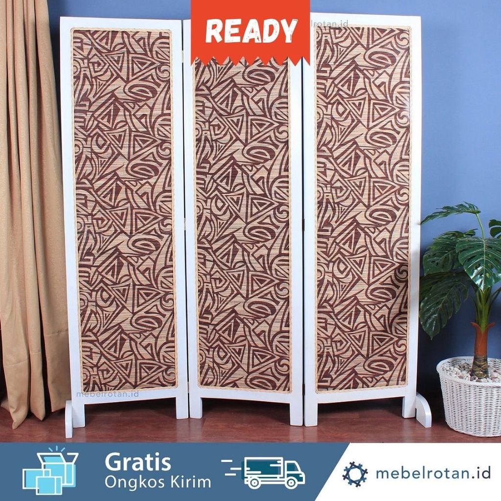 PENYEKAT RUANGAN BATIK WHITE 5 DAUN | PARTISI RUANGAN KAYU LIPAT