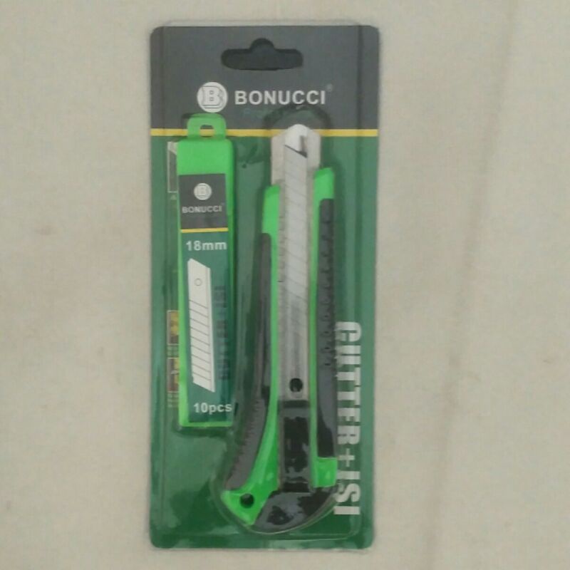 

Pisau cutter plus isi bonucci original 100%