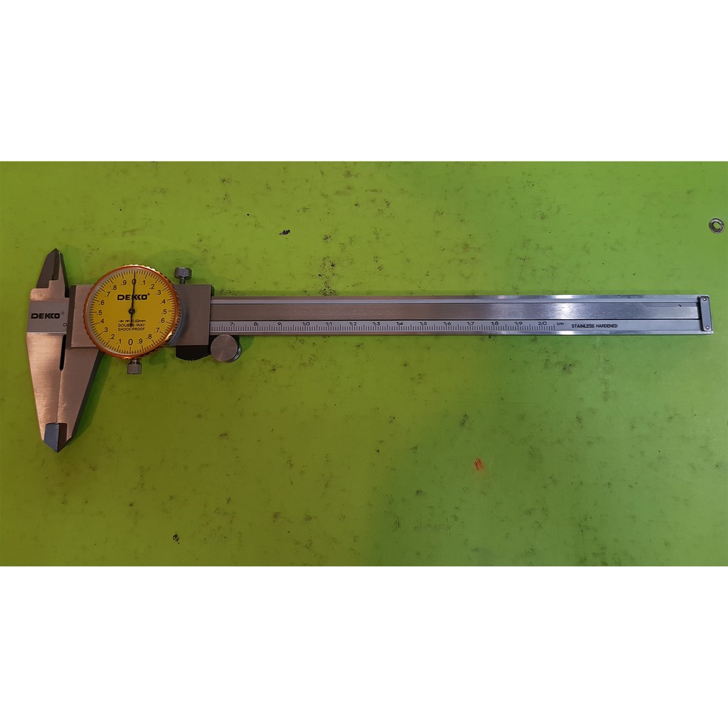 sigmat dial caliper 20 cm Merk DEKKO