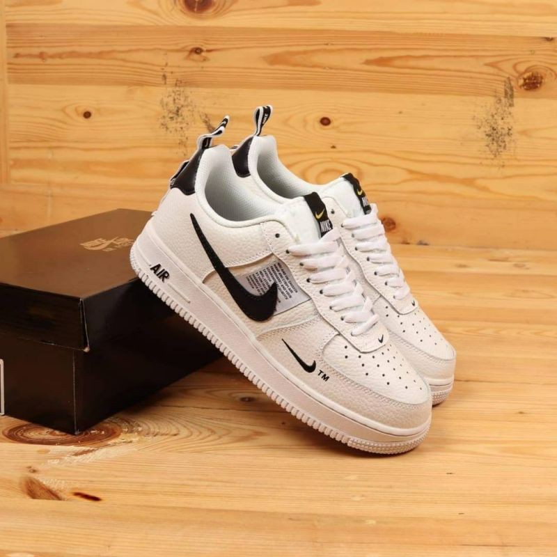 nike air force one 07 lv8 utility white black