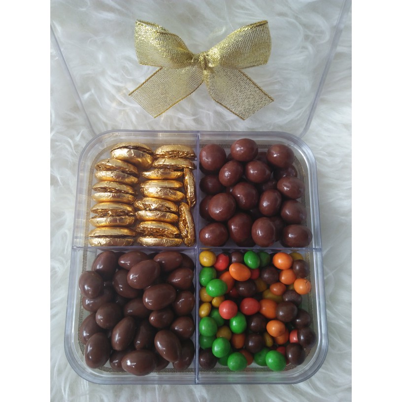 

Coklat Delfi Silverqueen Ceres Paket Toples 4 Macam Reguler