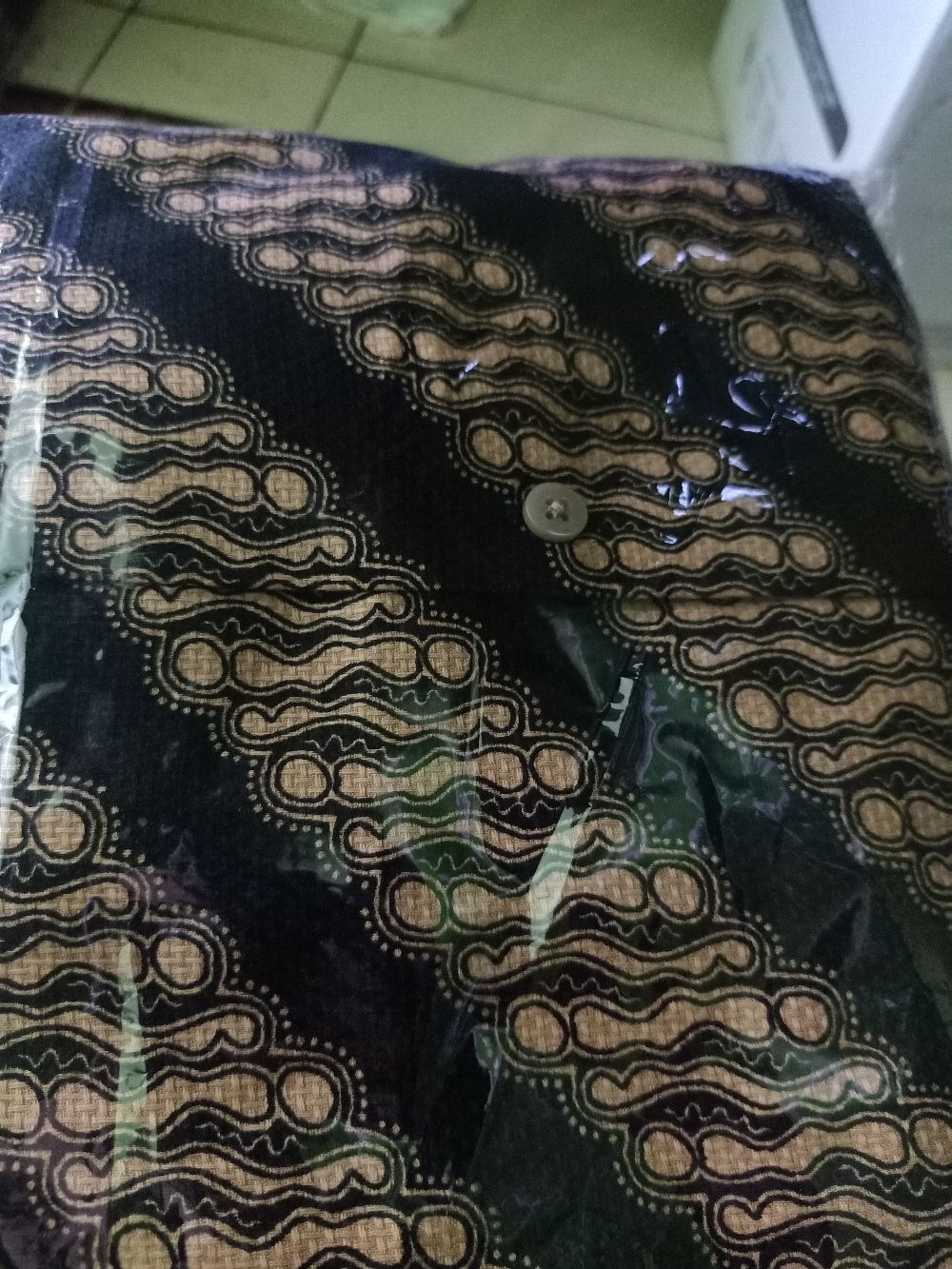 Moc Kemeja Batik Lengan Panjang Modern Fit Khalli-khaki