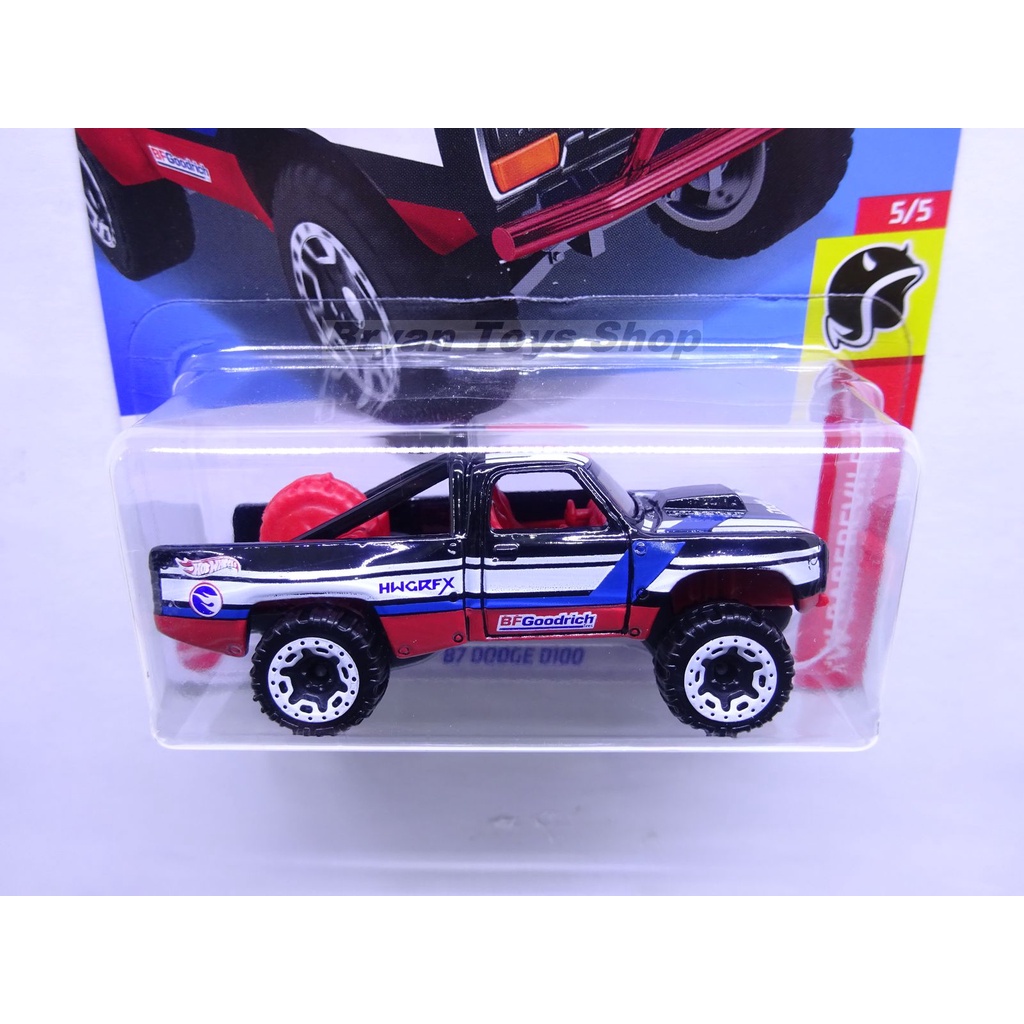 Hot Wheels TH Reguler 87 Dodge D100 Hitam Tampo BFGoodRich